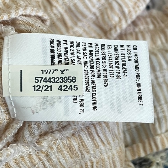 American Eagle Eyelet Tan Striped Tie Neck Long Sleeve Lace Blouse Size M - Picture 7 of 7